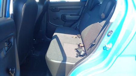 2026-Suzuki-S-Presso-10-GL-AMT_11