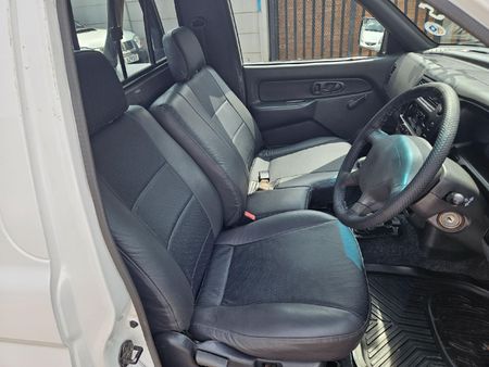 2006-Mitsubishi-Colt-2000-LWB-Single-Cab_9