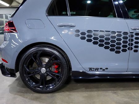 2020-Volkswagen-Golf-VII-GTI-20-TSI-Auto-TCR_6
