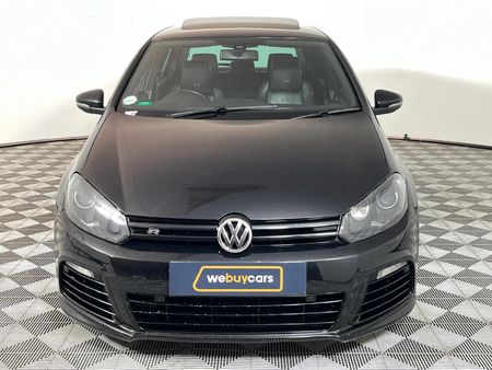 2012-Volkswagen-Golf-VI-20-TSI-R-Auto_13