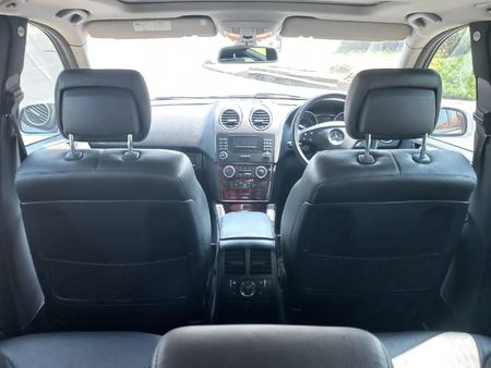 2008-Mercedes-Benz-ML-500-Auto_7