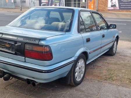 1990-Toyota-Corolla-GLi-Twin-Cam-16_9