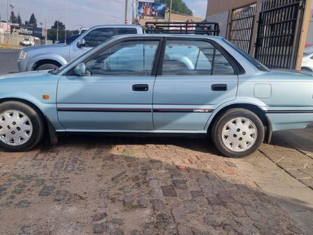1990-Toyota-Corolla-GLi-Twin-Cam-16_1
