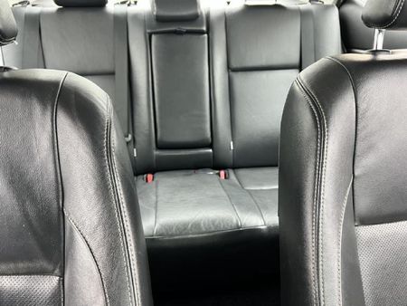2018-Toyota-Corolla-16-Prestige_13
