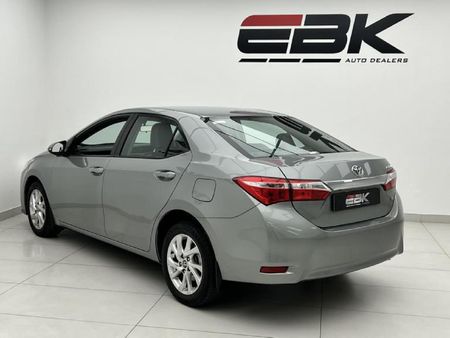 2018-Toyota-Corolla-16-Prestige_3