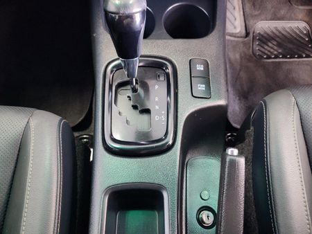2021-Toyota-Hilux-28-GD-6-Raised-Body-Legend-RS-4x4-Auto-Double-Cab_15