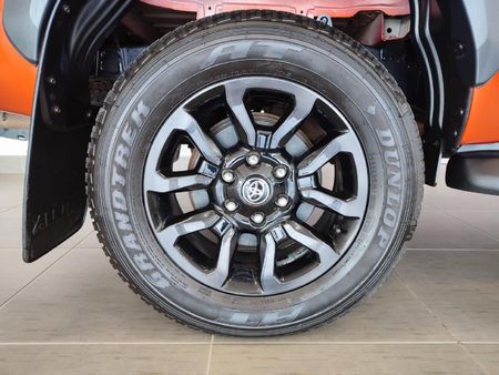 2021-Toyota-Hilux-28-GD-6-Raised-Body-Legend-RS-4x4-Auto-Double-Cab_16