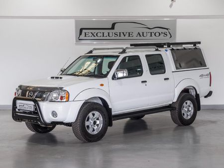 2018-Nissan-NP300-25-TDi-4x4-Double-Cab_2