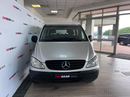 2005-Mercedes-Benz-Vito-115-CDI-CrewBus_1