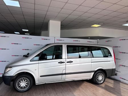 2005-Mercedes-Benz-Vito-115-CDI-CrewBus_2