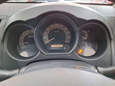 2006-Toyota-Hilux-25-D-4D-SRX-Single-Cab_5