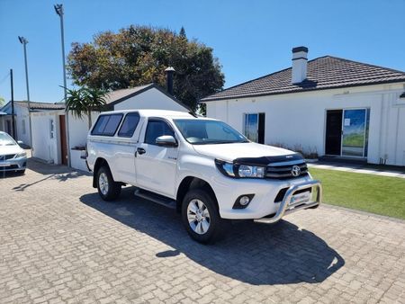 2018-Toyota-Hilux-24-GD-6-SRX-4x4-Single-Cab-Auto_6