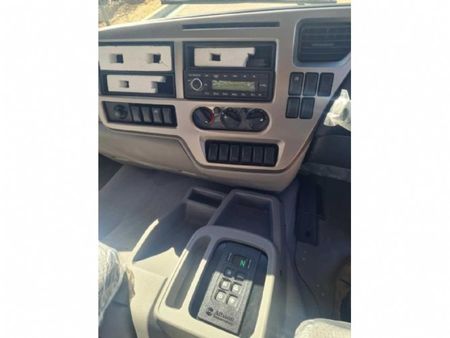 2023-UD-Trucks-Croner-PKE-250-H28-4X2-AT-FC-CC_10