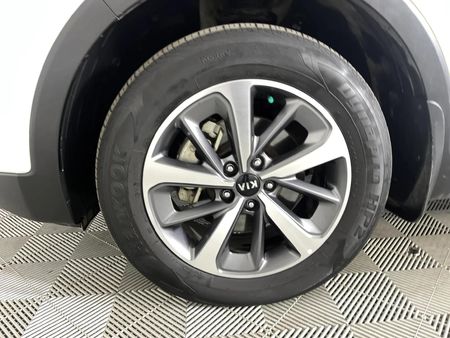 2021-Kia-Sorento-22D-LX-AWD-Auto_4