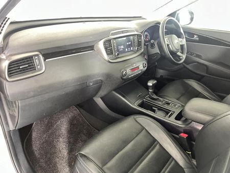 2021-Kia-Sorento-22D-LX-AWD-Auto_8