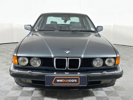 1990-BMW-7-Series-735i-Auto_2