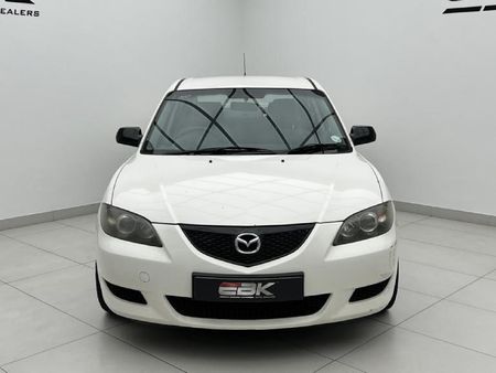 2006-Mazda-3-16_1