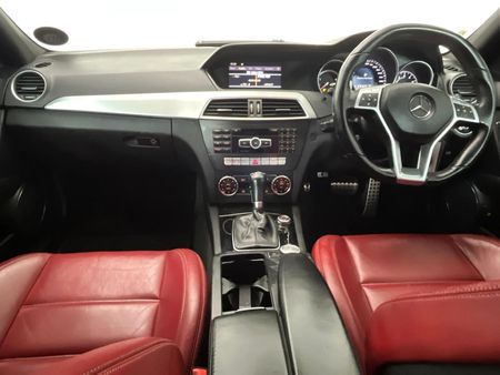 2012-Mercedes-AMG-C-Class-C63-AMG_1