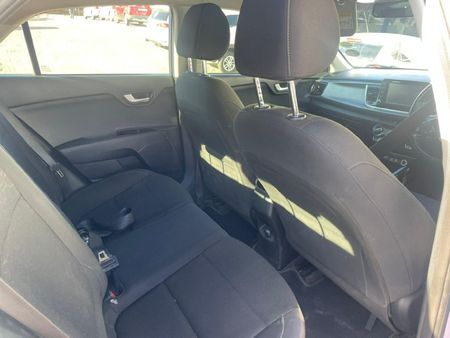2020-Kia-Rio-14-EX-5-dr_3