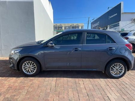 2020-Kia-Rio-14-EX-5-dr_7