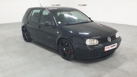 2004-Volkswagen-Golf-4-GTI-18T_0