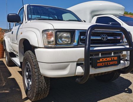 2001-Toyota-Hilux-3000-KZ-TE-Raider-Raised-Body-Single-Cab_0