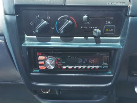 2001-Toyota-Hilux-3000-KZ-TE-Raider-Raised-Body-Single-Cab_13