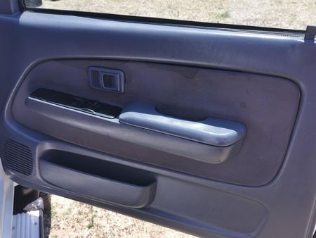 2001-Toyota-Hilux-3000-KZ-TE-Raider-Raised-Body-Single-Cab_18
