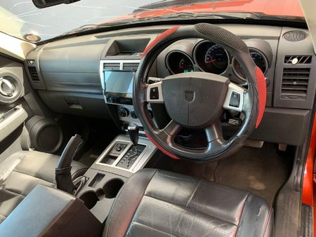 2008-Dodge-Nitro-37-RT-Auto-V6_11