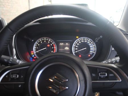 2023-Suzuki-Baleno-15-GL_10