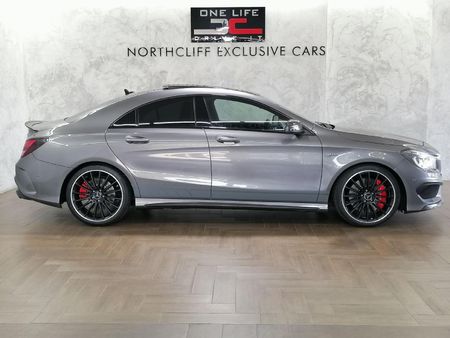 2015-Mercedes-AMG-CLA-45-AMG_13