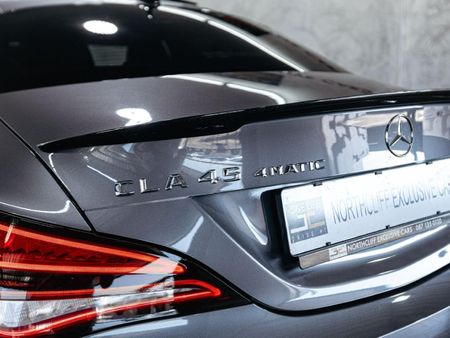 2015-Mercedes-AMG-CLA-45-AMG_4