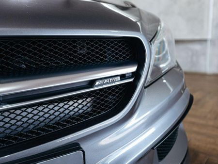 2015-Mercedes-AMG-CLA-45-AMG_6