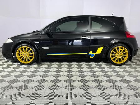 2006-Renault-Megane-II-RS-F1-Team-3-dr_17
