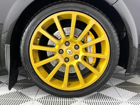 2006-Renault-Megane-II-RS-F1-Team-3-dr_5