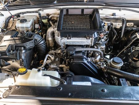 2009-Toyota-Land-Cruiser-Prado-30-TDI-GX-5-dr_7