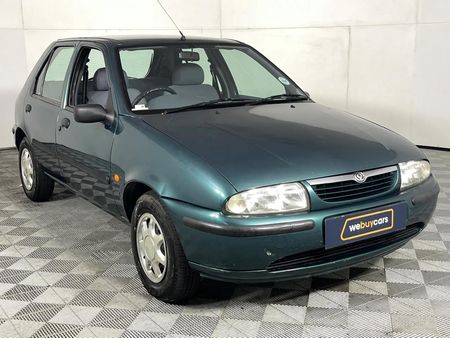 1997-Mazda-121-Soho-13-5-dr_12