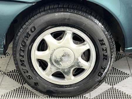1997-Mazda-121-Soho-13-5-dr_7