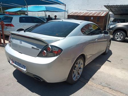 2008-Hyundai-Tiburon-20-GLS_9