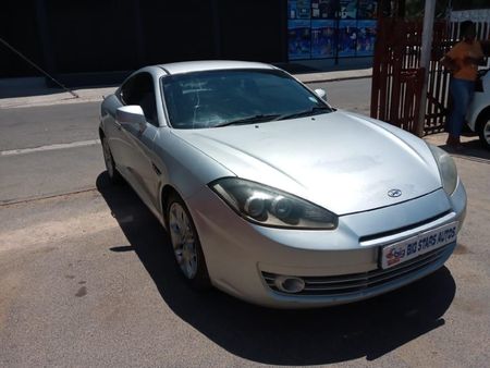 2008-Hyundai-Tiburon-20-GLS_3