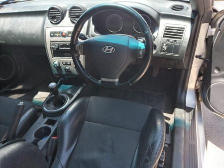 2008-Hyundai-Tiburon-20-GLS_5