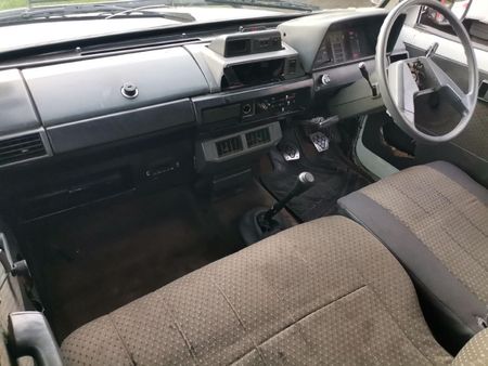 1993-Toyota-Venture-1800-64_9