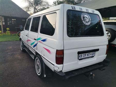 1993-Toyota-Venture-1800-64_6
