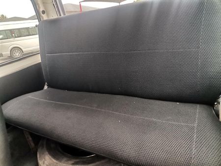 1994-Toyota-Venture-1800-8-seat_10