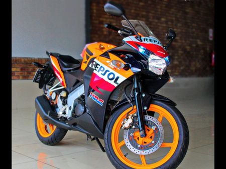 2013-Honda-Cbr-125r_0