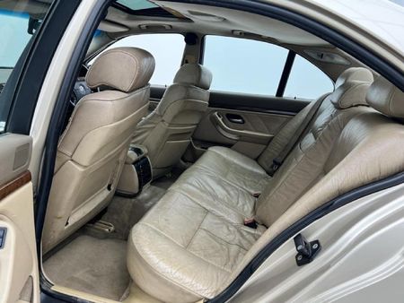 1998-BMW-5-Series-540i-Auto_11