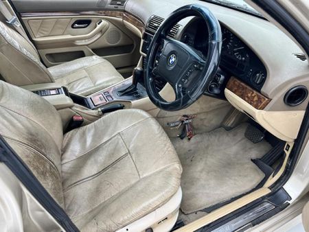 1998-BMW-5-Series-540i-Auto_14