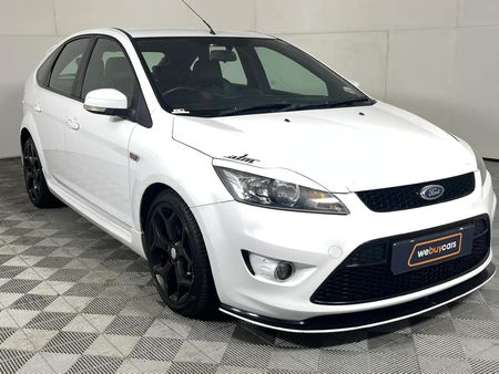 2009-Ford-Focus-25-ST-5-dr_13
