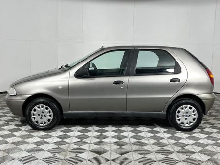 2004-Fiat-Palio-12-Go-5-dr_16