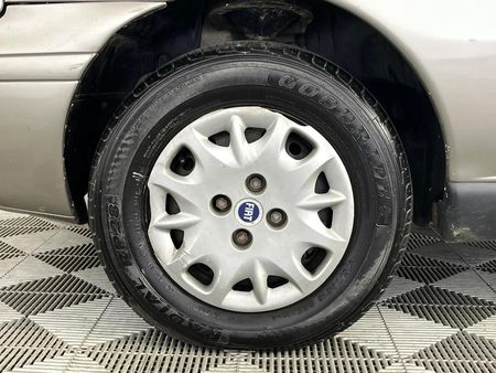 2004-Fiat-Palio-12-Go-5-dr_4